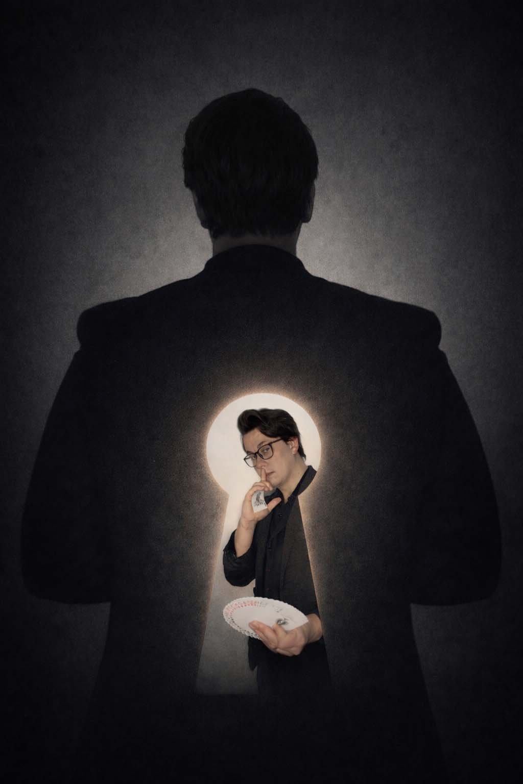Behind The Long Con